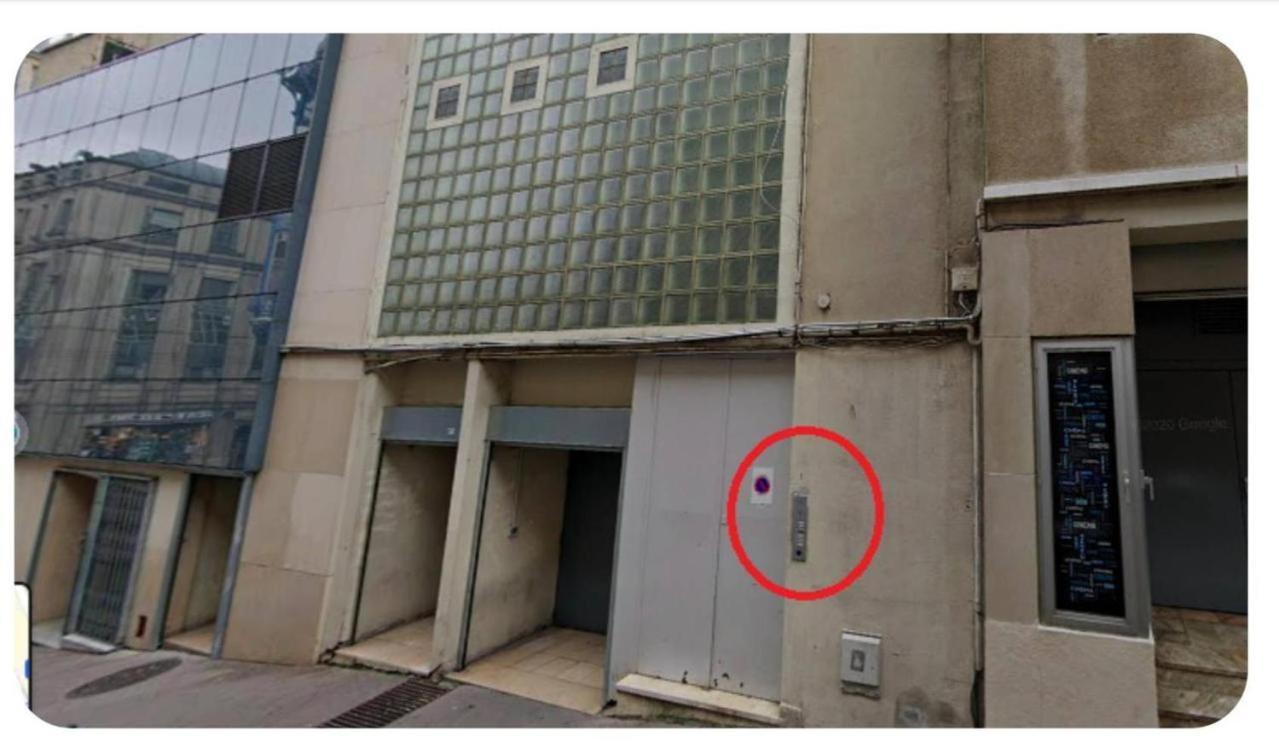 Chaleureux, Lumineux Et Confortable F2 Rénové En Plein Coeur De Appartement